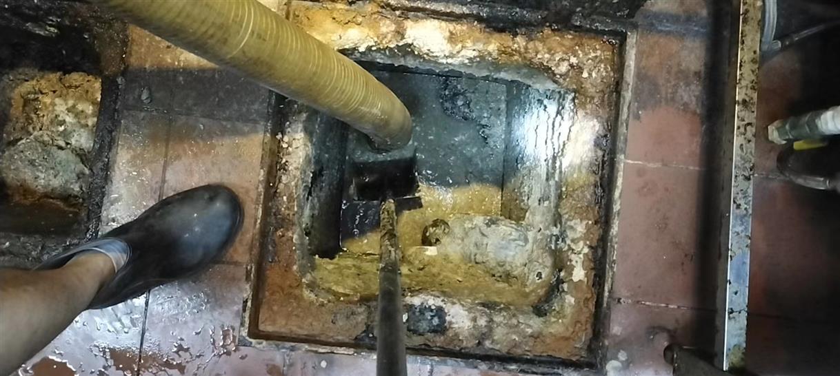 利通污水池清理一般都有毒气，怎么预防中毒呢？