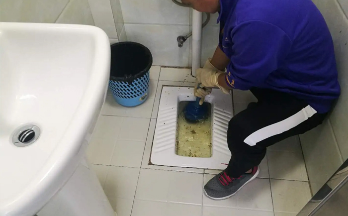 利通疏通蹲坑