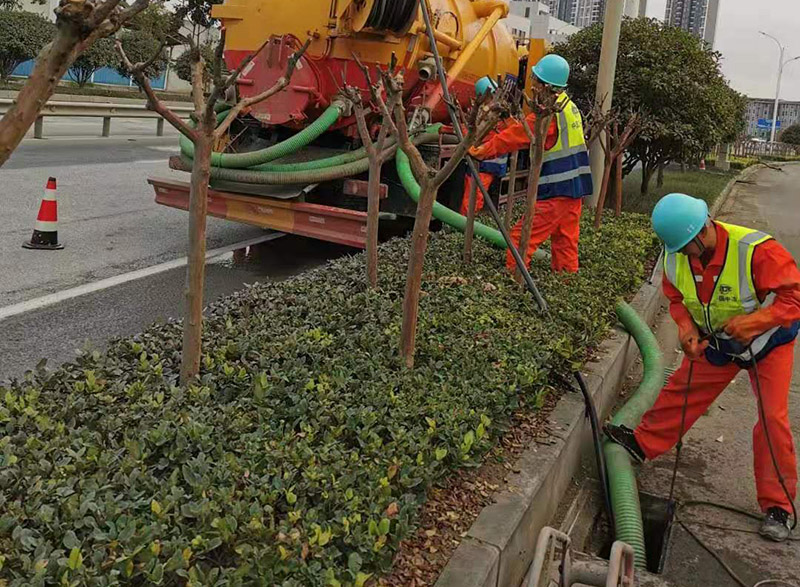 利通市政管道清淤